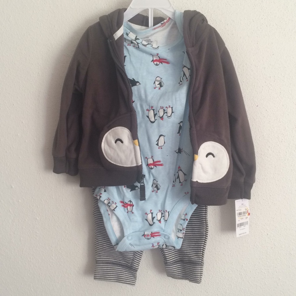 Carter’s Matching Set - Picture 3 of 5